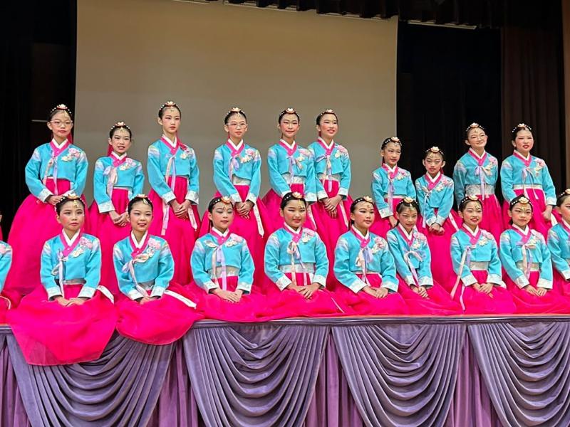 The 60th Schools Dance Festival Chinese Dance (Upper Primary Section)