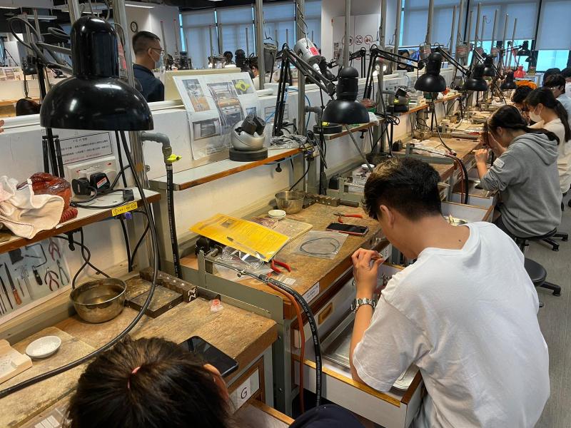The "匠。心" Youth Jewelry Making Competition