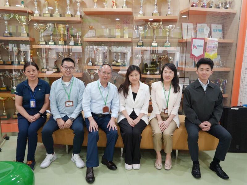 Jinan University visited Logos Academy