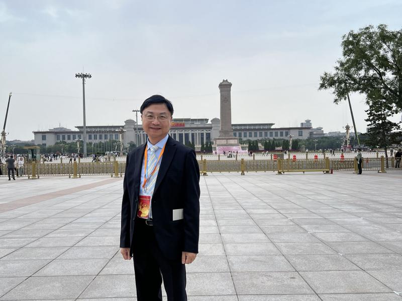 Dr. Lee visited Beijing on behalf of Logos Academy for National Day exchanges