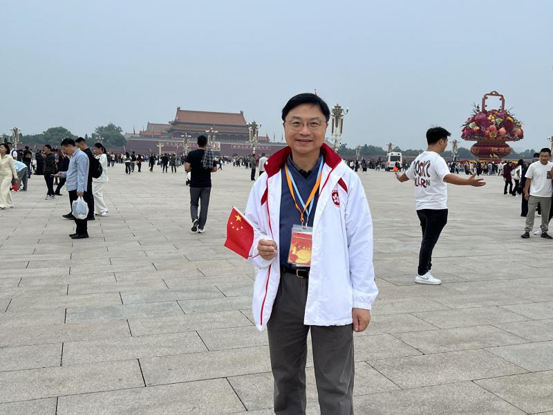 Dr. Lee visited Beijing on behalf of Logos Academy for National Day exchanges